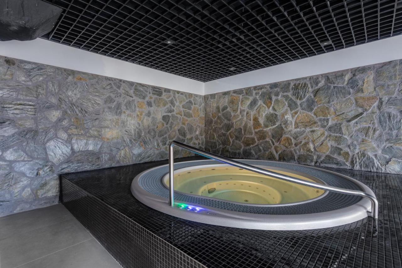 Green Park Resort A3- Zloty Jelen- Z Dostepem Do Basenu, Sauny, Jacuzzi, Silowni Szklarska Poreba Bagian luar foto